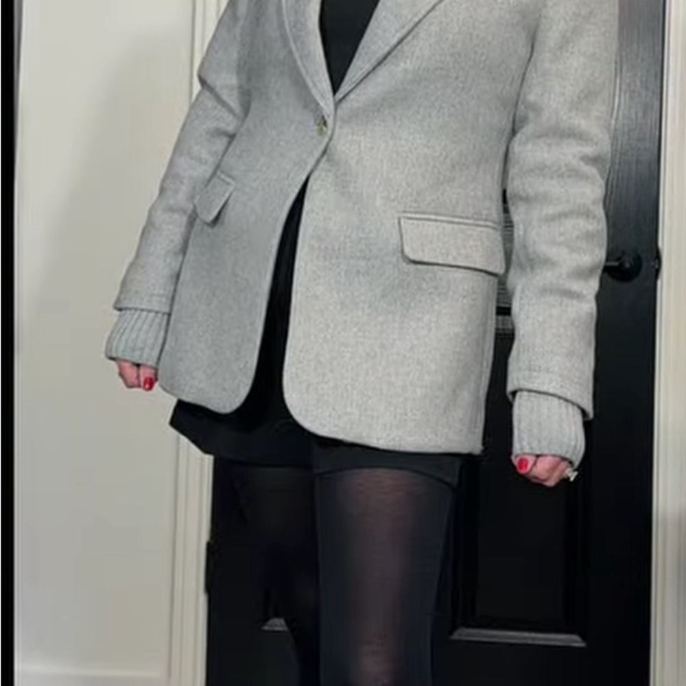 Classic Women's Gray Blazer